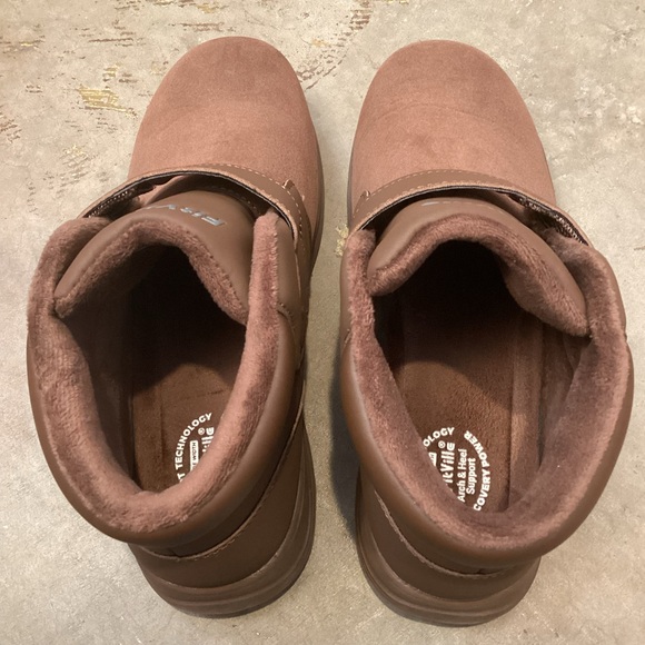 FitVille Women's CozyCore V6 Boot Color Coffee Style Marca Size 9.5W Wide Width - Picture 4 of 12